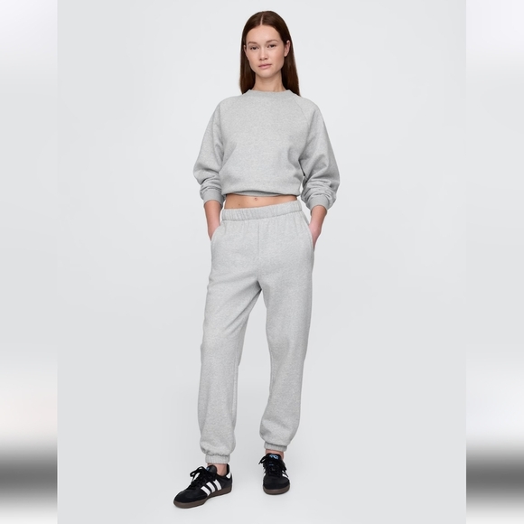 GAP Heather Gray Joggers High Rise VintageSoft Relaxed Joggers Sz: Petite XSmall - Picture 1 of 5